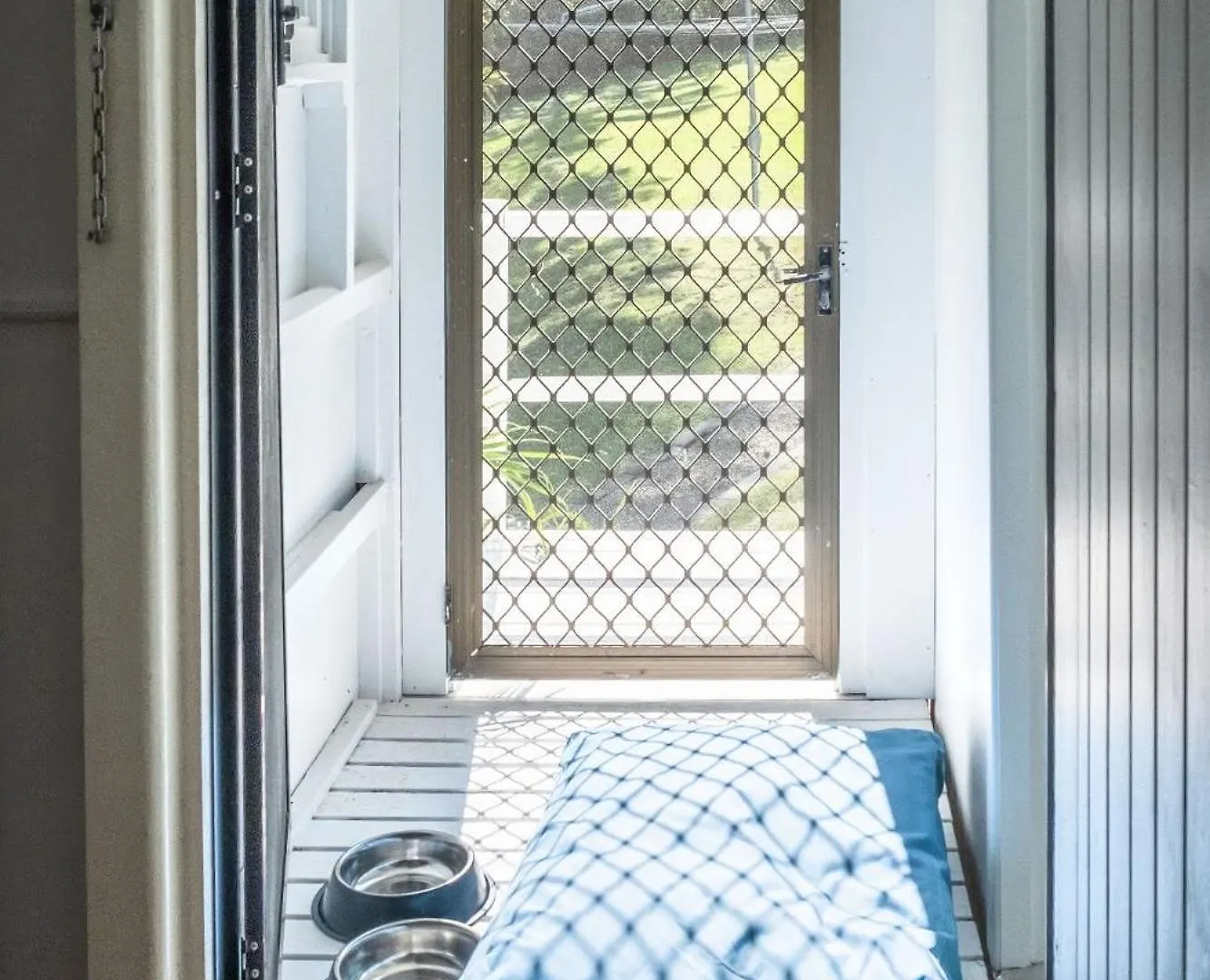 Kings Beach Coastal Getaway, Bring The Dog! Caloundra Holiday home