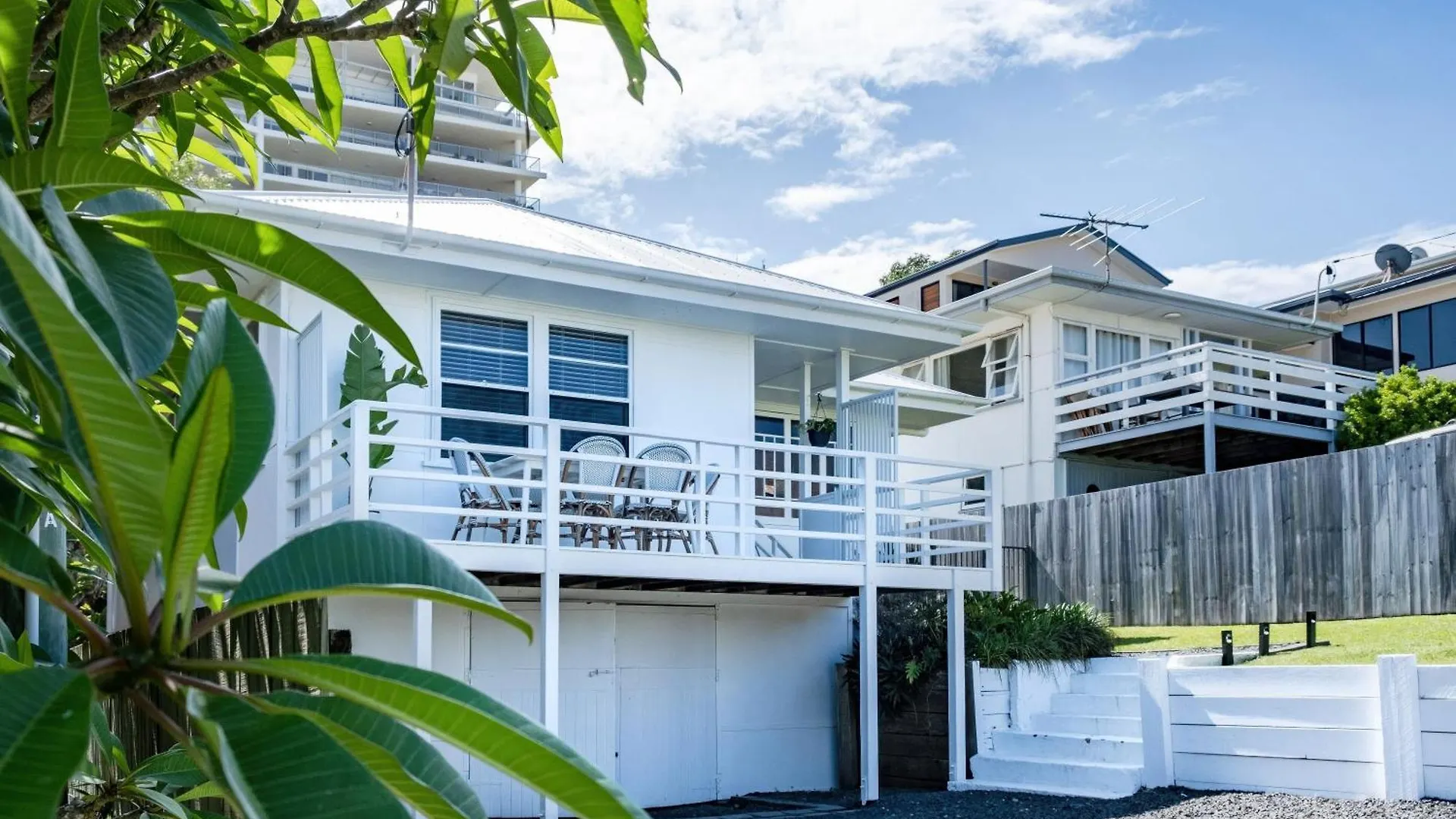 Kings Beach Coastal Getaway, Bring The Dog! Caloundra Australia
