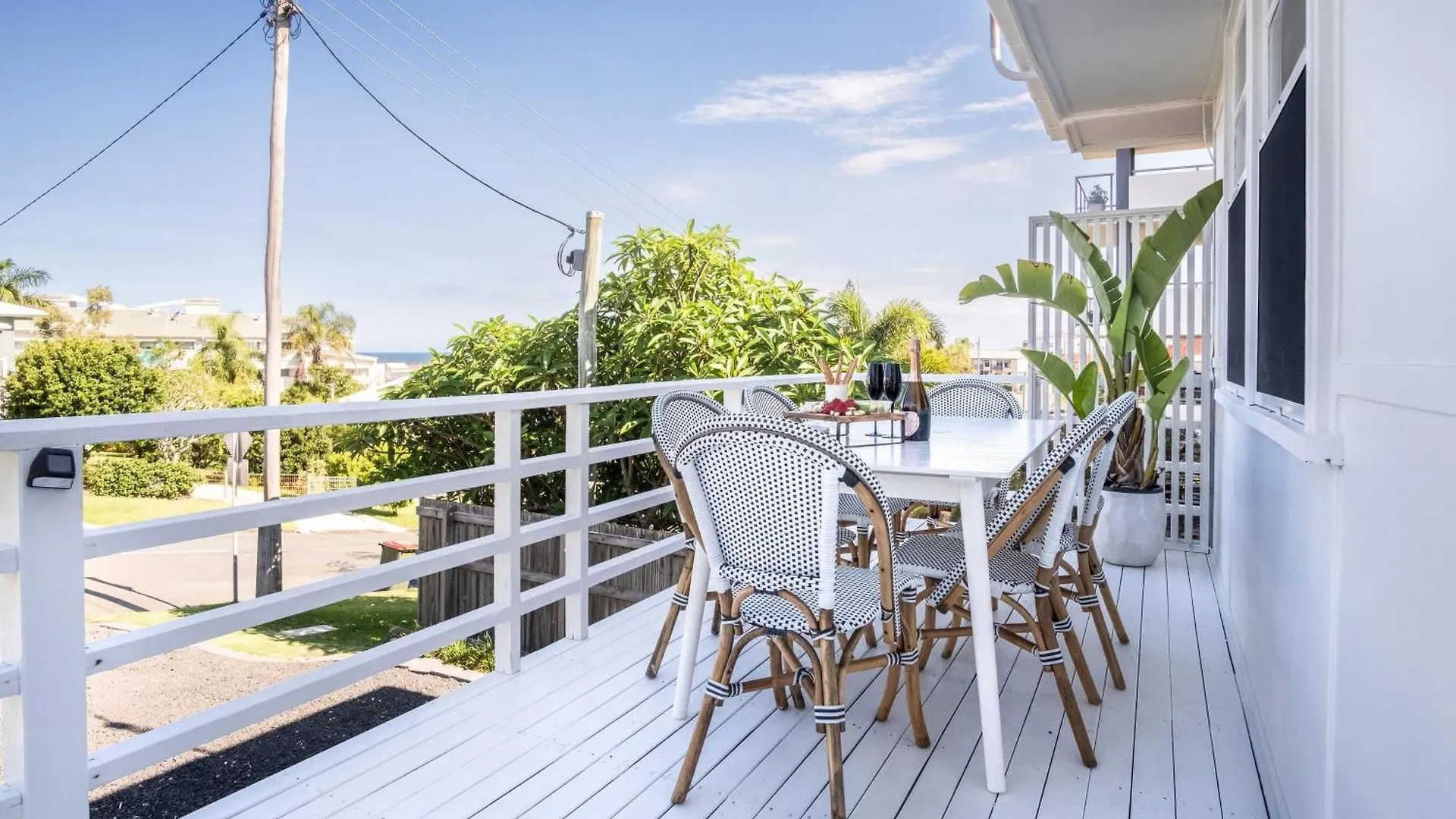 Kings Beach Coastal Getaway, Bring The Dog! Caloundra 0*,