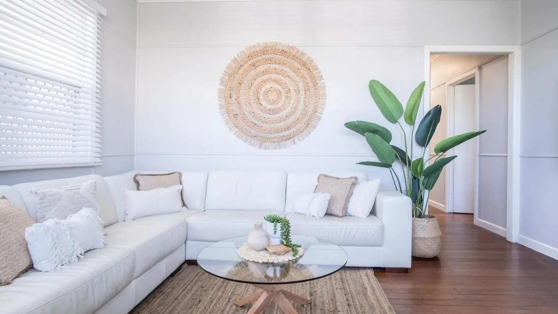 Kings Beach Coastal Getaway, Bring The Dog! Caloundra