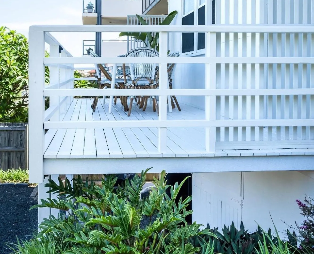 Kings Beach Coastal Getaway, Bring The Dog! Caloundra